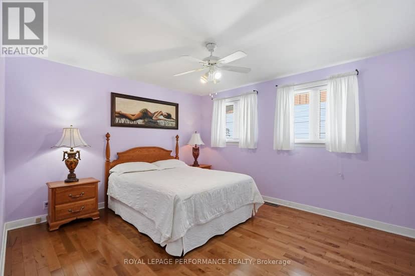 716 Cartier Boulevard — photo 16 of 38