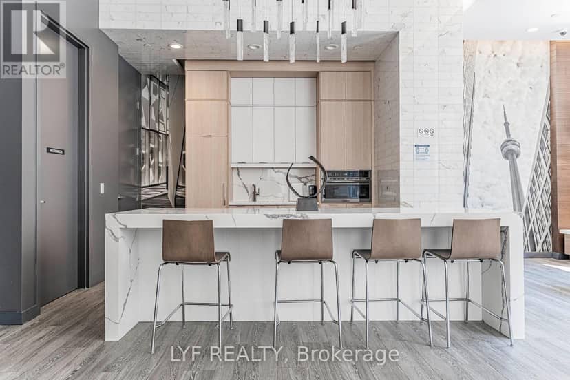 402 - 105 George Street — photo 40 of 40