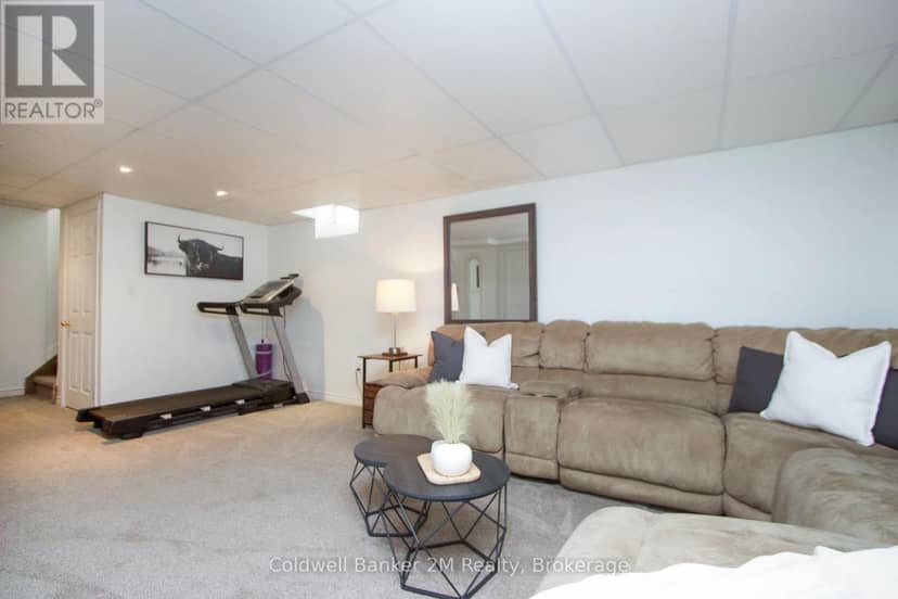 10 Eldad Drive — photo 23 of 31