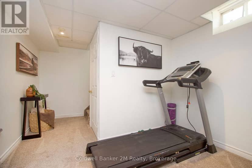 10 Eldad Drive — photo 24 of 31