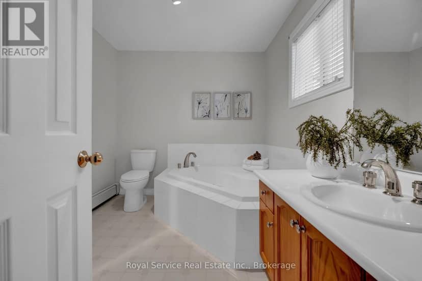 33 Mallory Street — photo 20 of 40