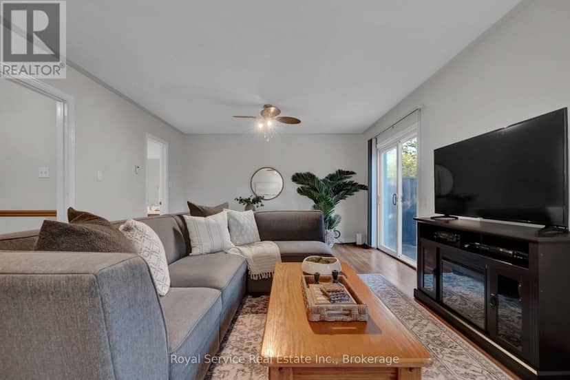 33 Mallory Street — photo 24 of 40