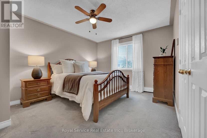 33 Mallory Street — photo 27 of 40