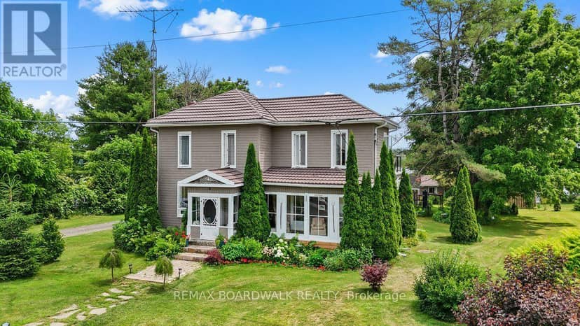 119 Oakel Street — photo 2 of 40