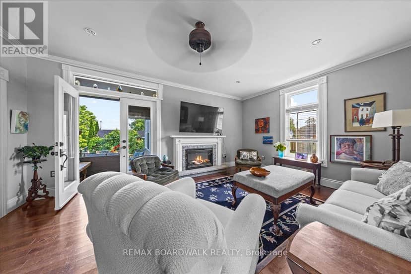 119 Oakel Street — photo 17 of 40