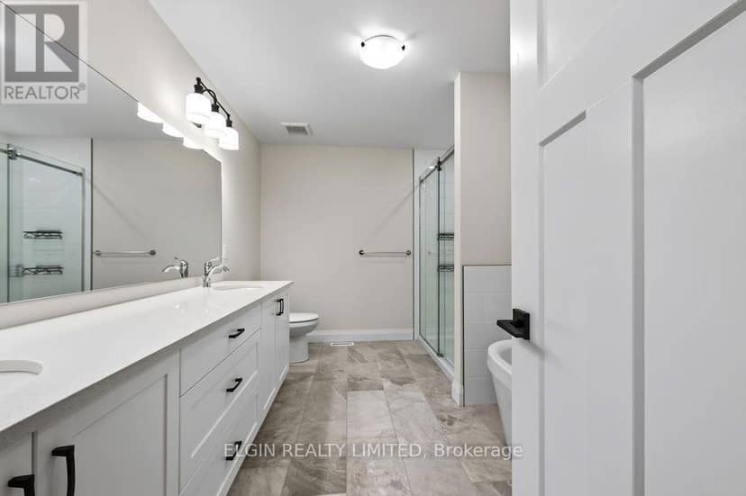 15 - 49 Royal Dornoch Drive — photo 18 of 40