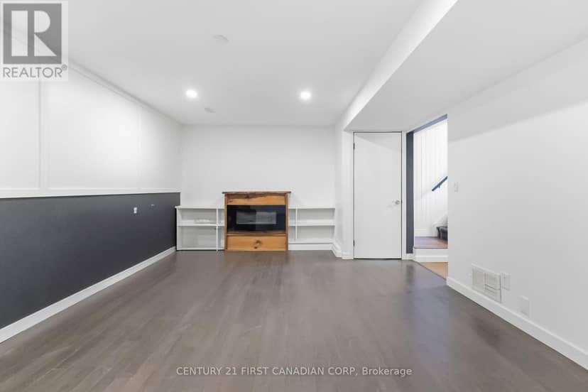 14 Alayne Crescent — photo 18 of 33