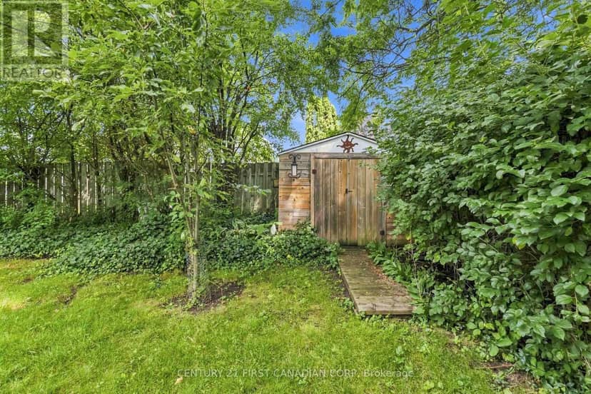 14 Alayne Crescent — photo 28 of 33