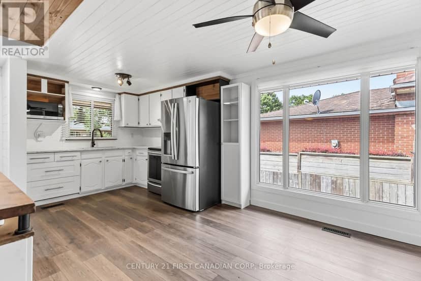 14 Alayne Crescent — photo 6 of 33