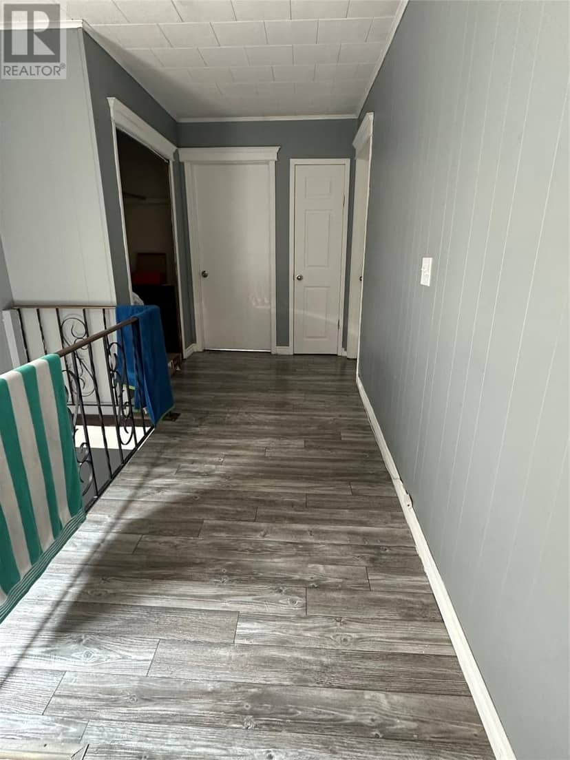 12 Blatch Avenue — photo 7 of 39