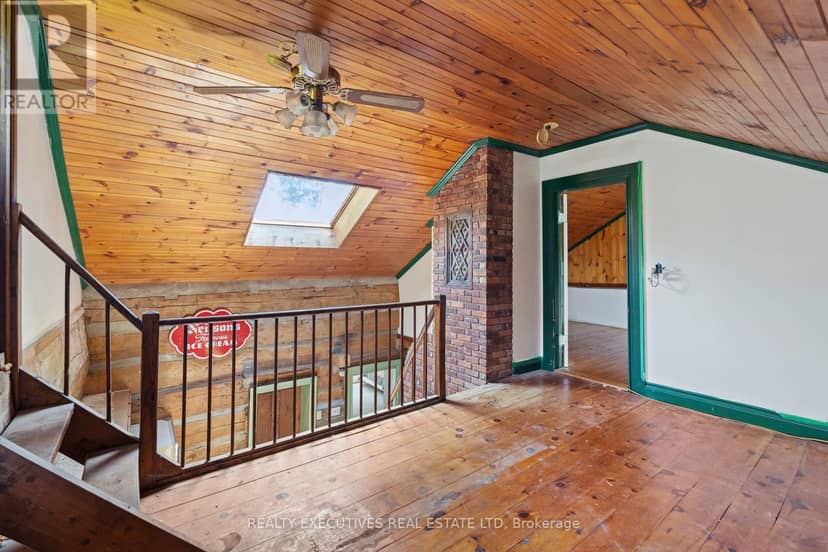 10550 Hulbert Road — photo 31 of 40