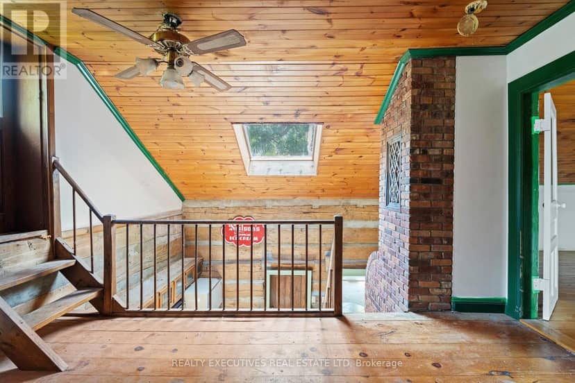 10550 Hulbert Road — photo 32 of 40