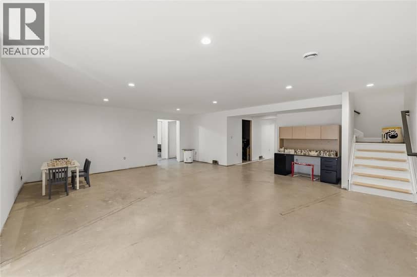 113 Macdonald Street — photo 30 of 33