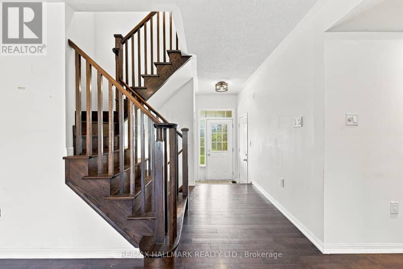 174 Miltrose Crescent — photo 4 of 40