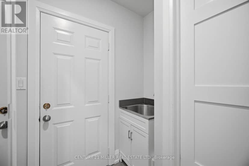 689 Macbeth Heights — photo 25 of 40