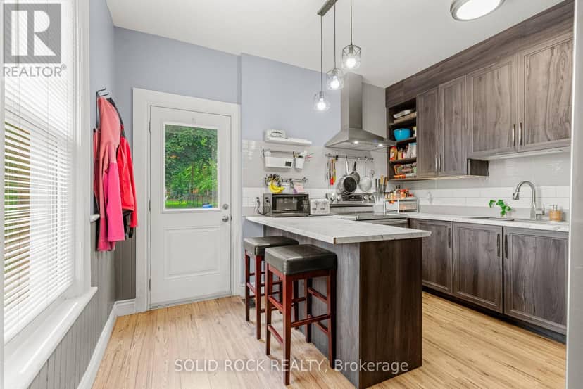 192 Church Street — photo 10 of 35
