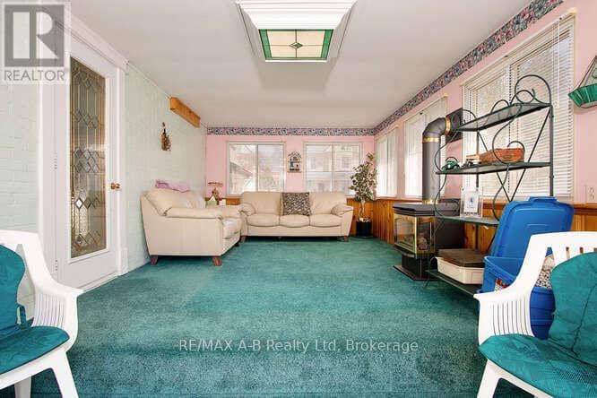 235 William Street — photo 7 of 30