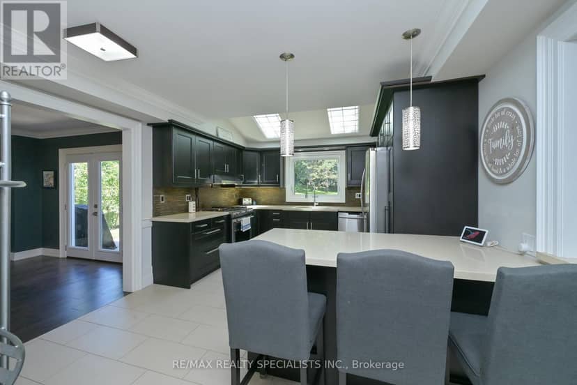 13 Snowberry Court, Caledon, photo 4