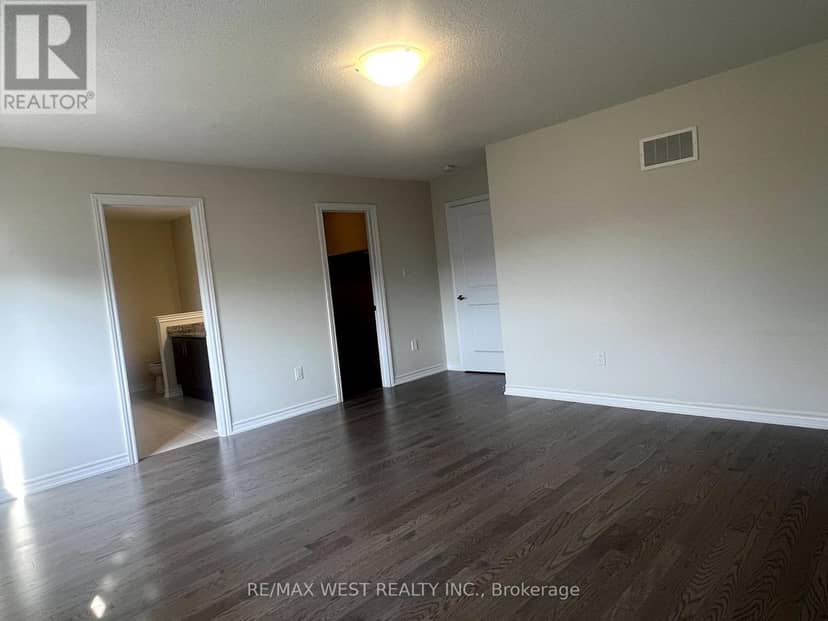 88 Strickland Avenue — photo 20 of 37
