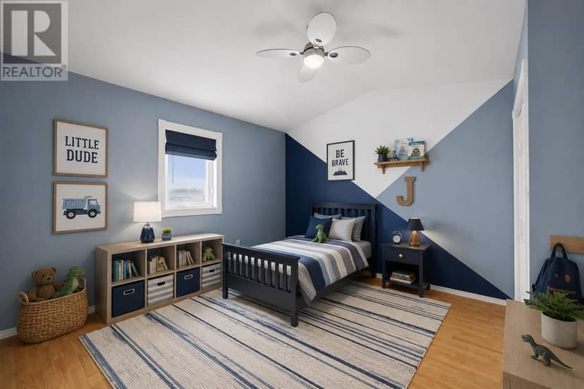 14 KRYSTAL Road — photo 12 of 22