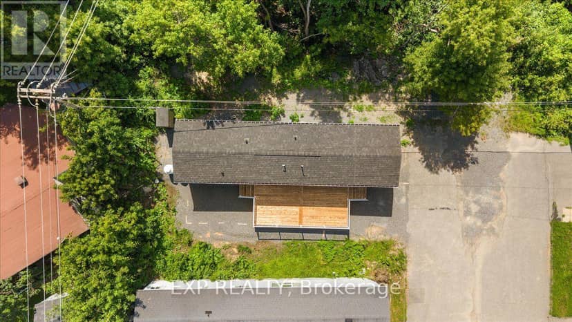 35 Vanier Road — photo 37 of 40