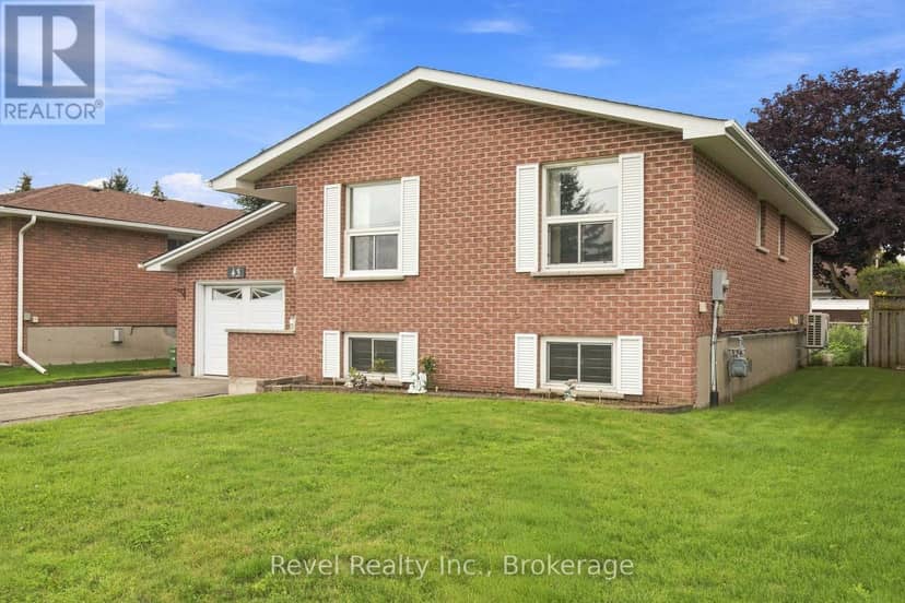 43 Wilson Avenue — photo 2 of 40