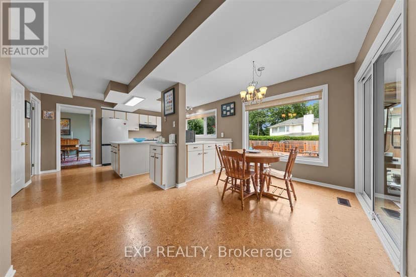 2719 Wyldewood Street — photo 14 of 40