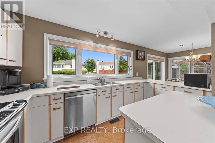 2719 Wyldewood Street — photo 17 of 40