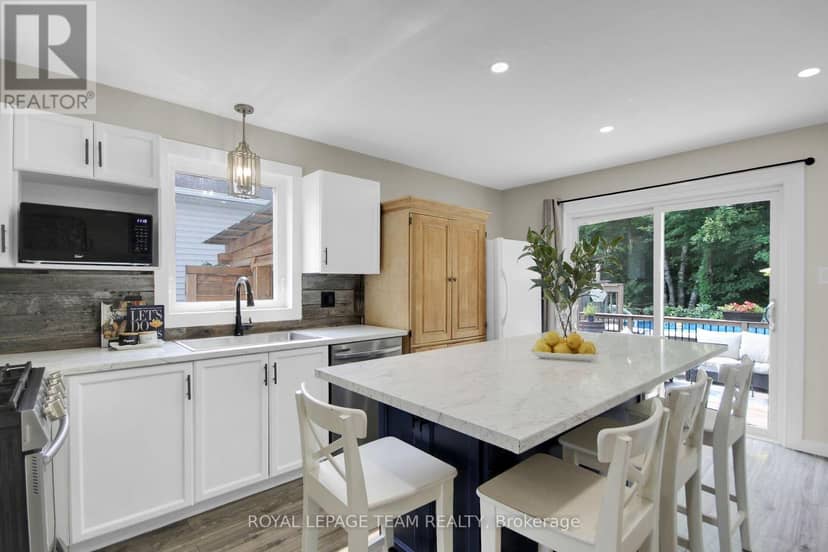 36 Steggall Crescent — photo 8 of 40
