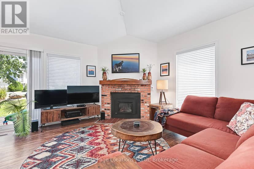 139 - 55 Trott Boulevard — photo 6 of 24