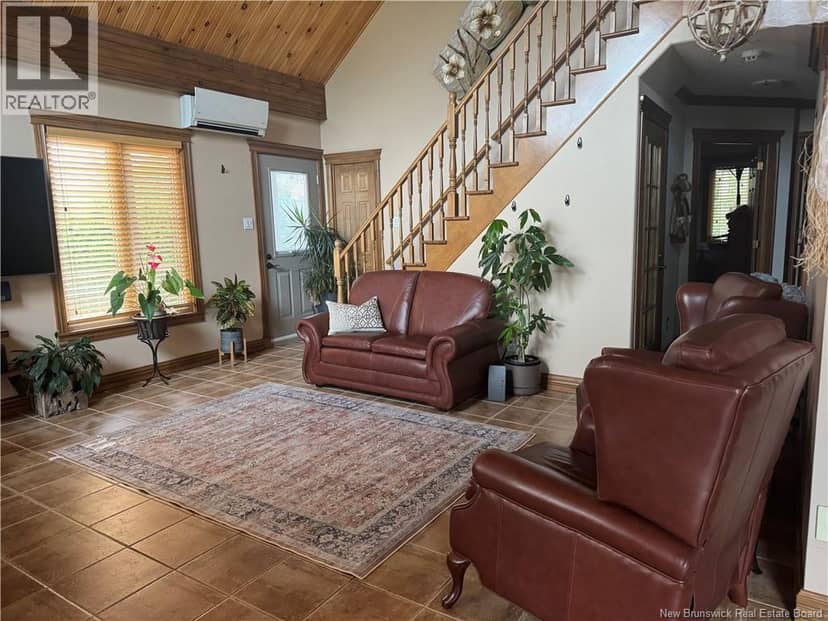 438 Titus Road — photo 13 of 40