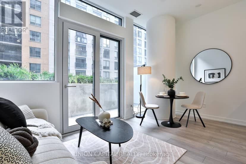 501 - 82 Dalhousie Street — photo 1 of 22