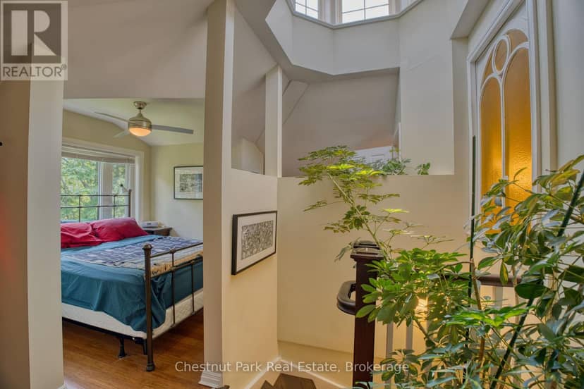 76 Everett Road — photo 14 of 39