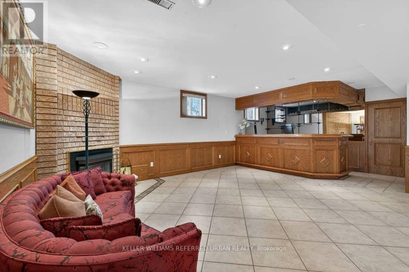 162 Codsell Avenue — photo 36 of 40