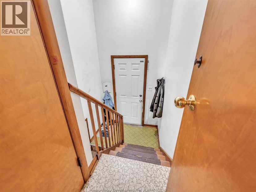 1477 Windermere Road — photo 14 of 23