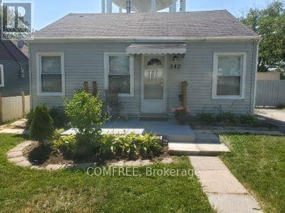142 McArthur Avenue — photo 3 of 18