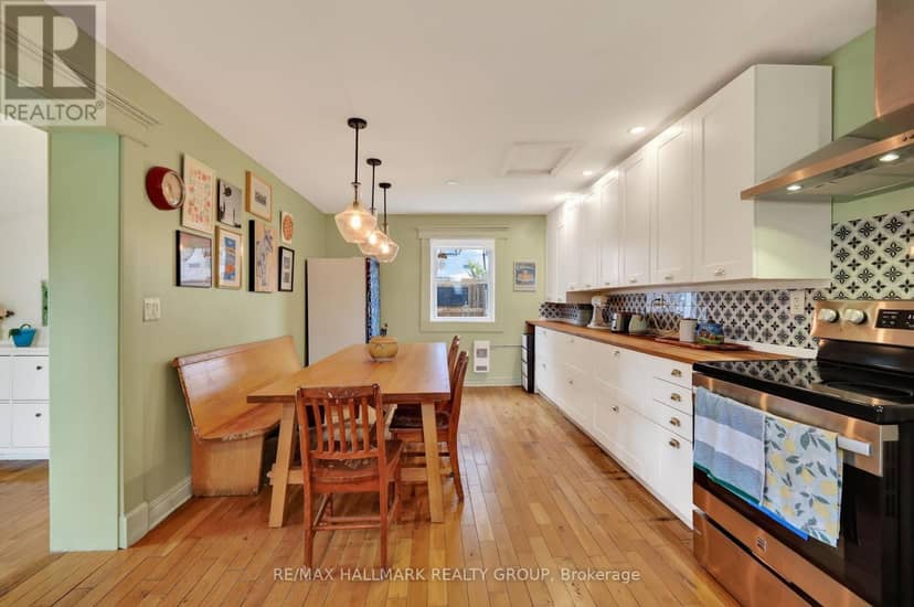 664 Center Street — photo 12 of 40