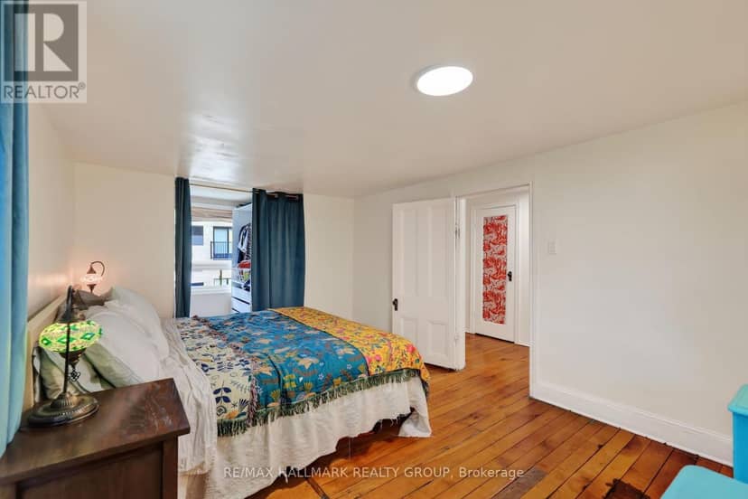 664 Center Street — photo 22 of 40