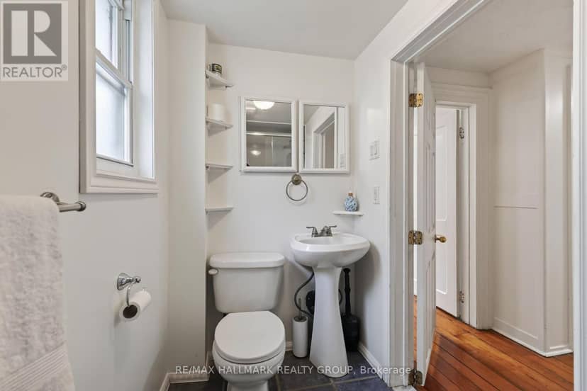 664 Center Street — photo 29 of 40