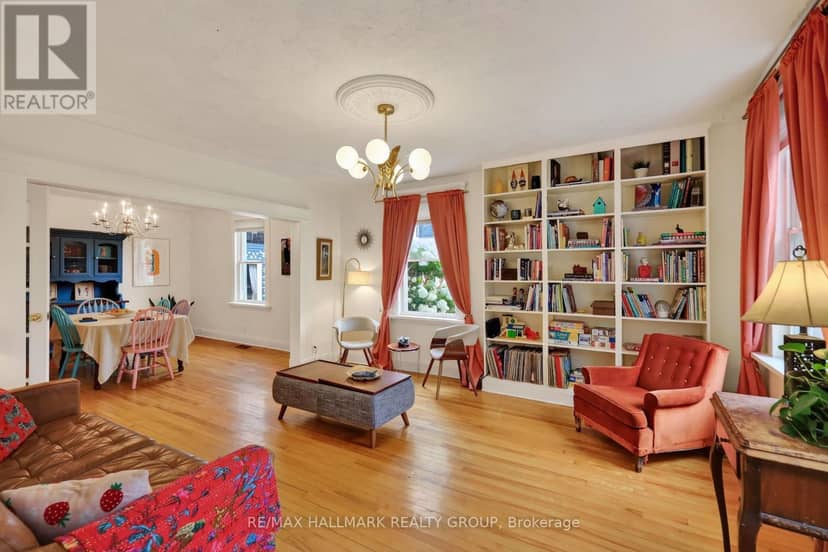 664 Center Street — photo 4 of 40