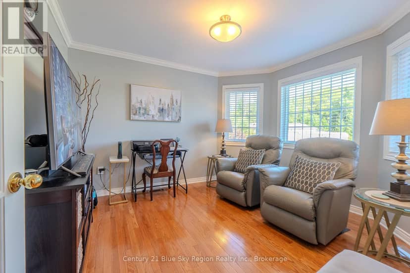 33 Golf Course Road — photo 17 of 40