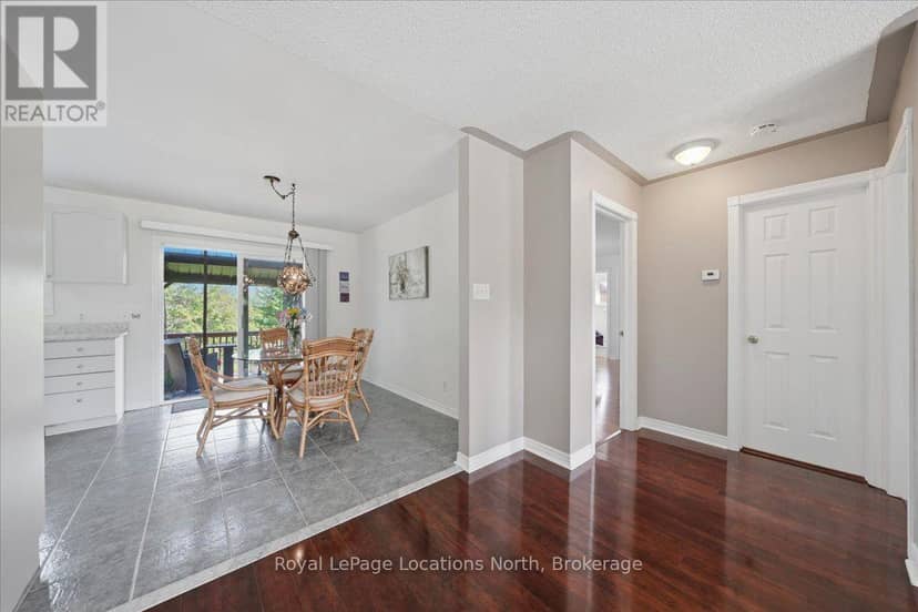 402 Ramblewood Drive — photo 12 of 40