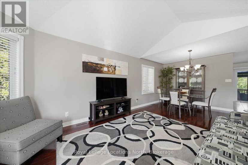 402 Ramblewood Drive — photo 5 of 40