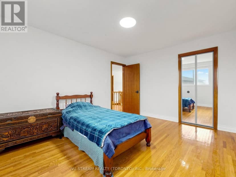 117 Ambercroft Boulevard — photo 26 of 38