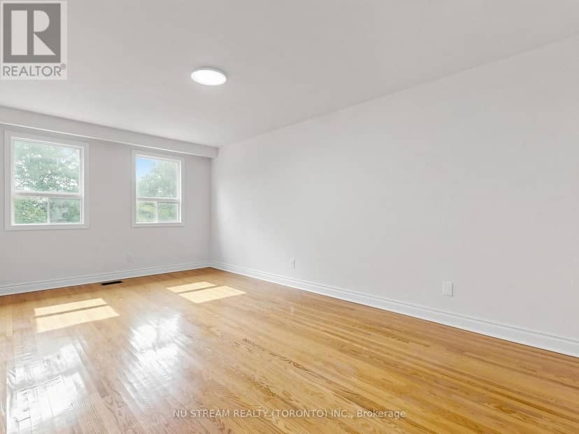 117 Ambercroft Boulevard — photo 27 of 38