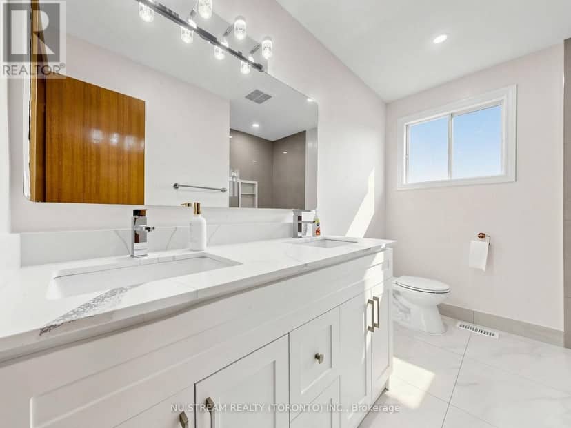 117 Ambercroft Boulevard — photo 29 of 38