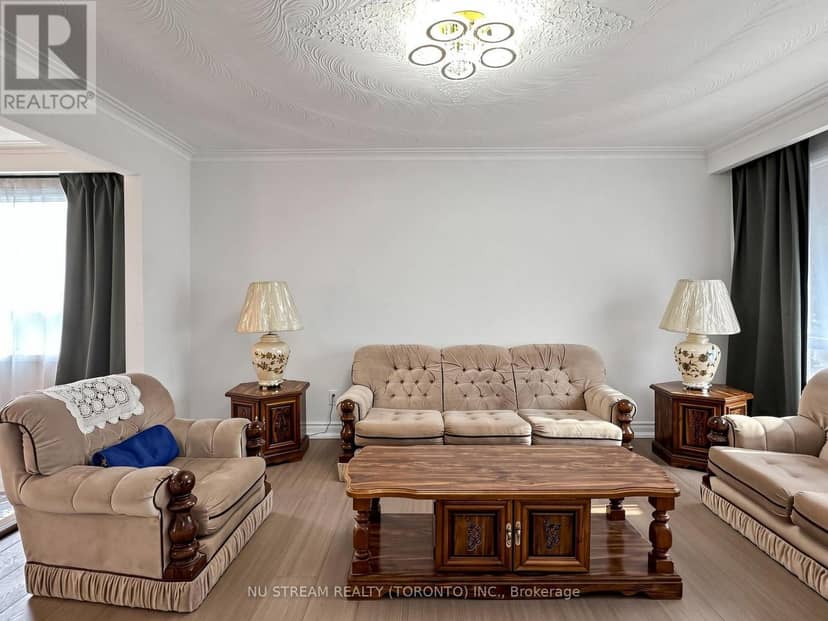 117 Ambercroft Boulevard, Toronto, photo 6