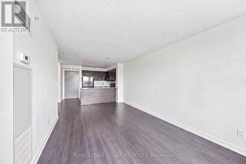 417 - 80 Esther Lorrie Drive — photo 12 of 40