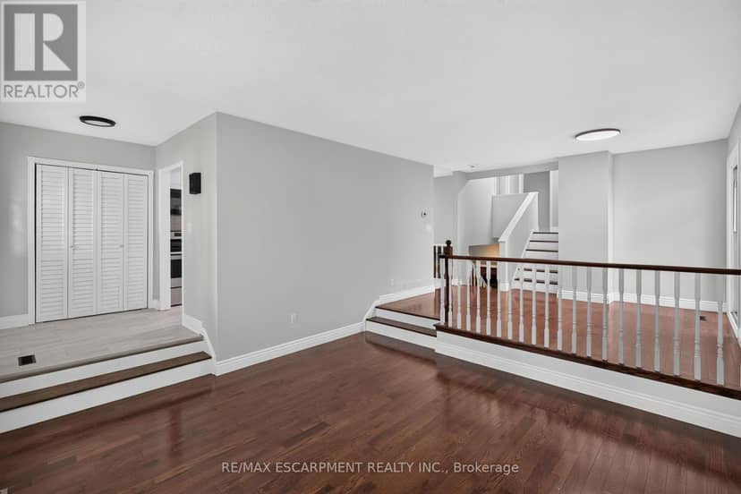 3401 Rockwood Drive — photo 14 of 32