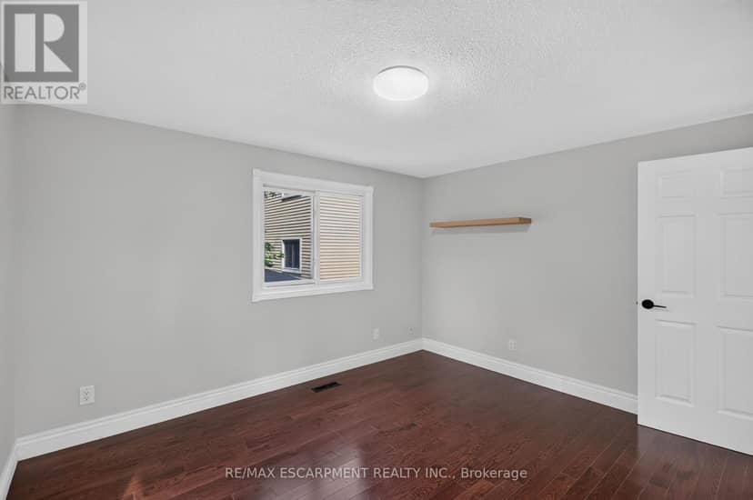 3401 Rockwood Drive — photo 19 of 32